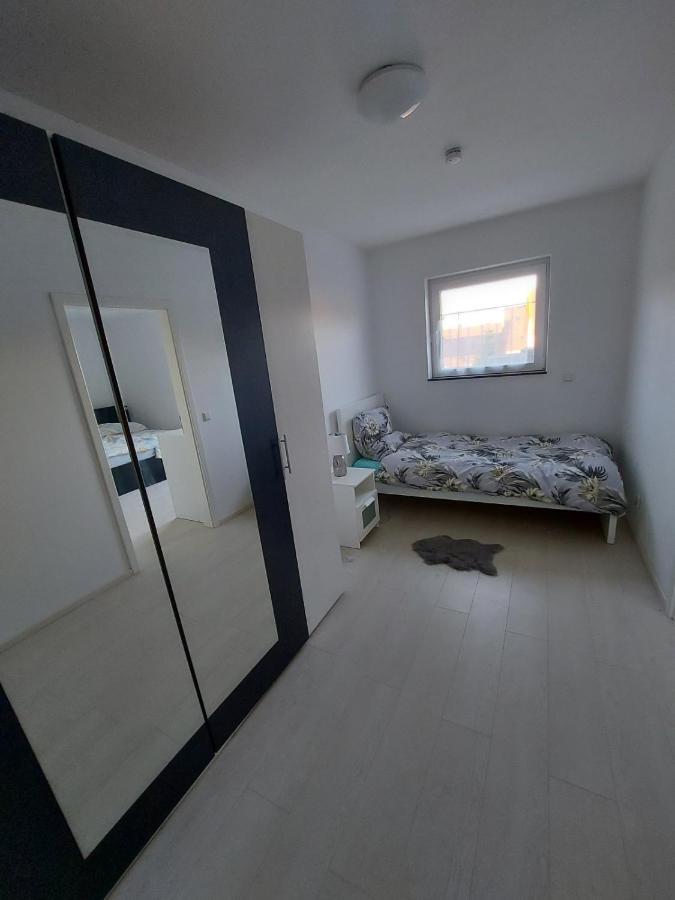 Lovely 2 Bedrooms Of Totally 30 M2 With Private Balcony Vichten Extérieur photo